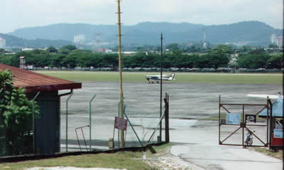 Taxiing in Simpang